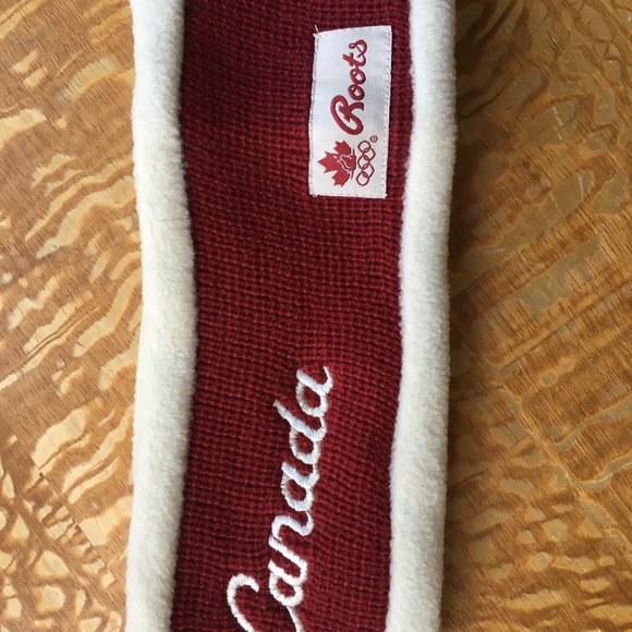 NWOT Coca Cola/Roots | Fleece Headband - Picture 2 of 8